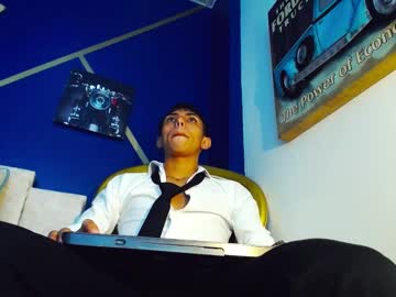 Piipe28 Chaturbate stream image from February 11, 2025