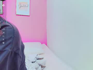 Skinnyneighbour_ Chaturbate stream image from February 11, 2025
