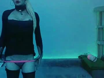 Toyboybitchslut Chaturbate stream image from February 11, 2025