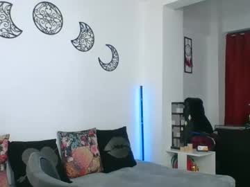 Angela_Mis Chaturbate stream image from February 11, 2025