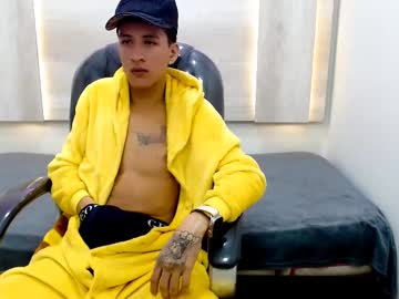 Drillyounow Chaturbate stream image from February 11, 2025