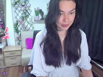 Lunagasai_ Chaturbate stream image from February 11, 2025