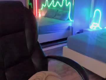 Miia_Fox01 Chaturbate stream image from February 11, 2025