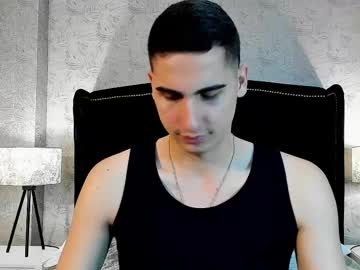 Ryan_Levi Chaturbate stream image from February 11, 2025