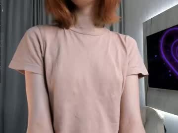 Blythebadder Chaturbate stream image from February 11, 2025
