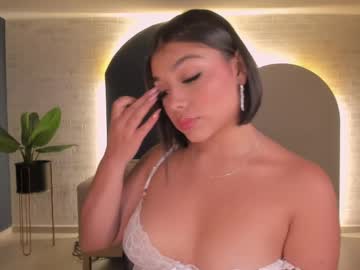 Cassielynn_ Chaturbate stream image from February 11, 2025