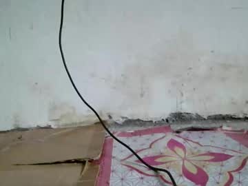 Chocolatychip Chaturbate stream image from February 11, 2025