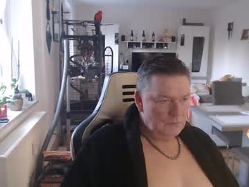 Deinprinz2312 Chaturbate stream image from February 11, 2025