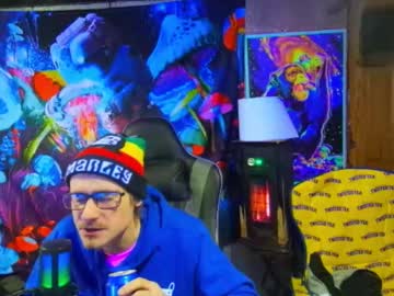 Greenlungs8195 Chaturbate stream image from February 11, 2025