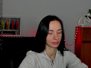 Annakillian_Kiss Chaturbate stream image from February 11, 2025