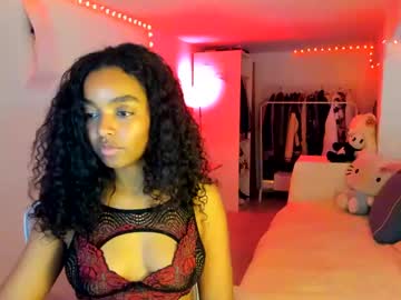 Annystartv Chaturbate stream image from February 11, 2025