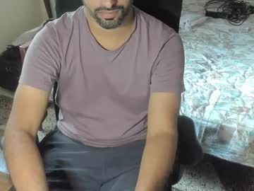 Ashtonhd4u Chaturbate stream image from February 11, 2025