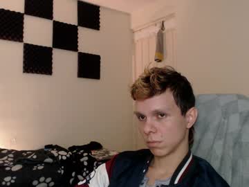 Bryamado Chaturbate stream image from February 11, 2025