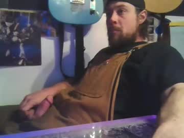 Mathydonaski Chaturbate stream image from February 11, 2025