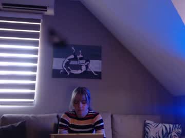 Dreamcatcherfantasy Chaturbate stream image from February 11, 2025