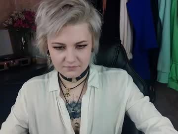 Evabrownie Chaturbate stream image from February 11, 2025