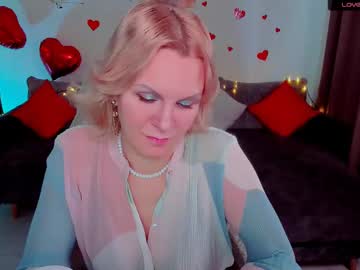 Louisa_Bay Chaturbate stream image from February 11, 2025