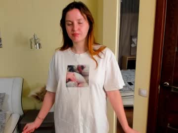 Wandacrumpton Chaturbate stream image from February 11, 2025