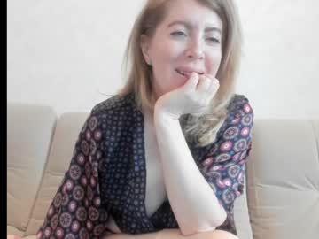 Chicafortuna Chaturbate stream image from February 11, 2025