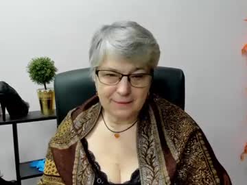 Iris_Xdesire Chaturbate stream image from February 11, 2025