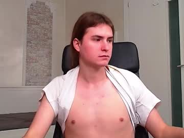 Tristandallas Chaturbate stream image from February 11, 2025
