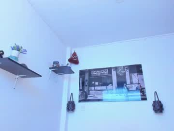 Mike__Horny Chaturbate stream image from February 11, 2025