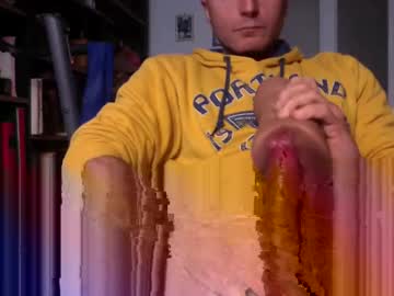 Samuel802984 Chaturbate stream image from February 11, 2025