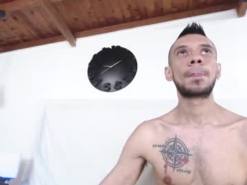 Bigzehuz Chaturbate stream image from February 11, 2025
