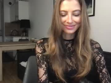 Charlotte_Roche Chaturbate stream image from February 11, 2025