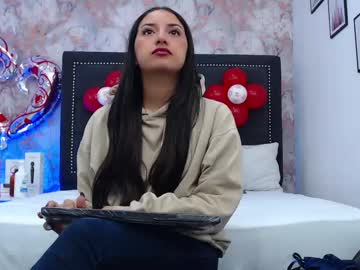 Jenmoon_ Chaturbate stream image from February 11, 2025