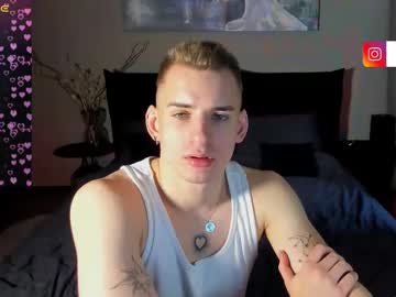 Simonwnl Chaturbate stream image from February 11, 2025