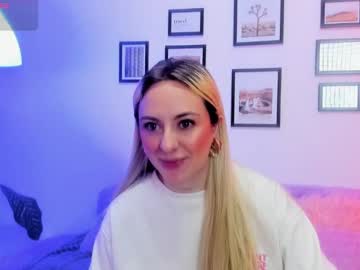 Anttoniia Chaturbate stream image from February 11, 2025