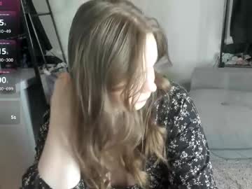 Evaazalia Chaturbate stream image from February 11, 2025