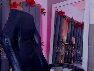 Misstomie_ Chaturbate stream image from February 11, 2025