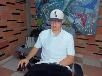 Patrik027 Chaturbate stream image from February 11, 2025