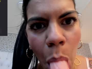 Hannaslone Chaturbate stream image from February 11, 2025