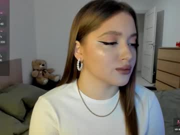 Ju_Lii Chaturbate stream image from February 11, 2025