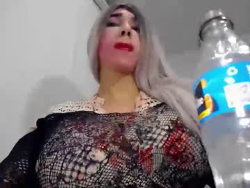 Laura_Fit_Bigcock Chaturbate stream image from February 11, 2025