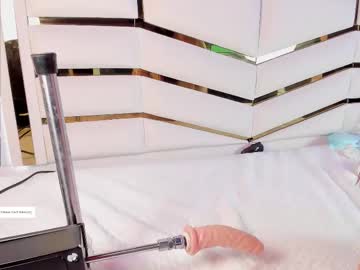 Sofia_Robertt Chaturbate stream image from February 11, 2025