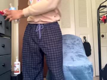 Bemoxxxx Chaturbate stream image from February 11, 2025
