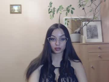 Courtney_Lux Chaturbate stream image from February 11, 2025