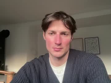 David128198 Chaturbate stream image from February 11, 2025