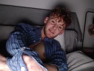 Dominantalex182 Chaturbate stream image from February 11, 2025