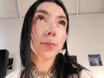 Juliet_Sourire Chaturbate stream image from February 11, 2025