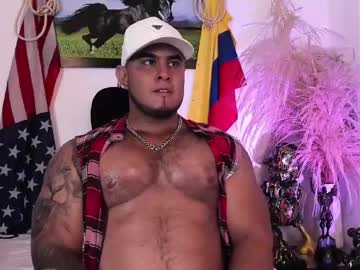 Mikeblake_ Chaturbate stream image from February 11, 2025