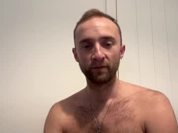 Peterbigcum37 Chaturbate stream image from February 11, 2025