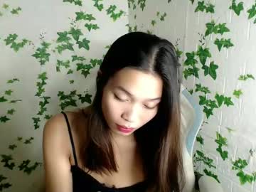 Sexyxynah Chaturbate stream image from February 11, 2025