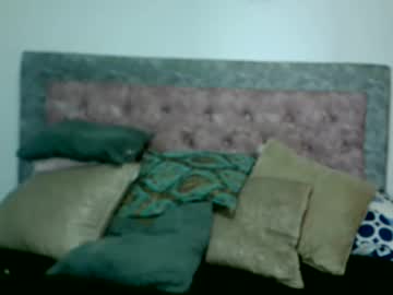 Batery82 Chaturbate stream image from February 11, 2025