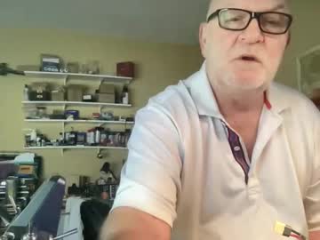 Curo69 Chaturbate stream image from February 11, 2025