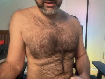 Longslick723 Chaturbate stream image from February 11, 2025